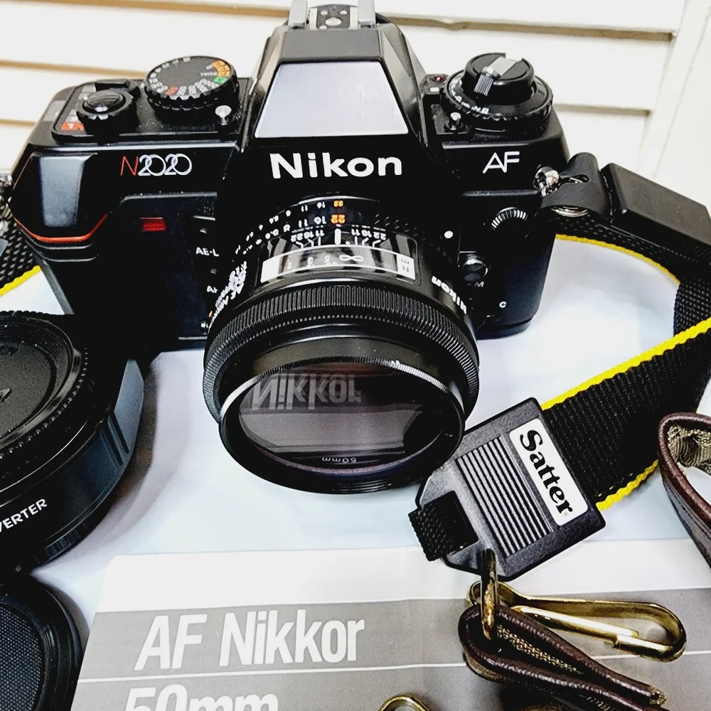 Vintage Like New Nikon N2020 AF Camera With AF Nikkor 50mm f/1.8